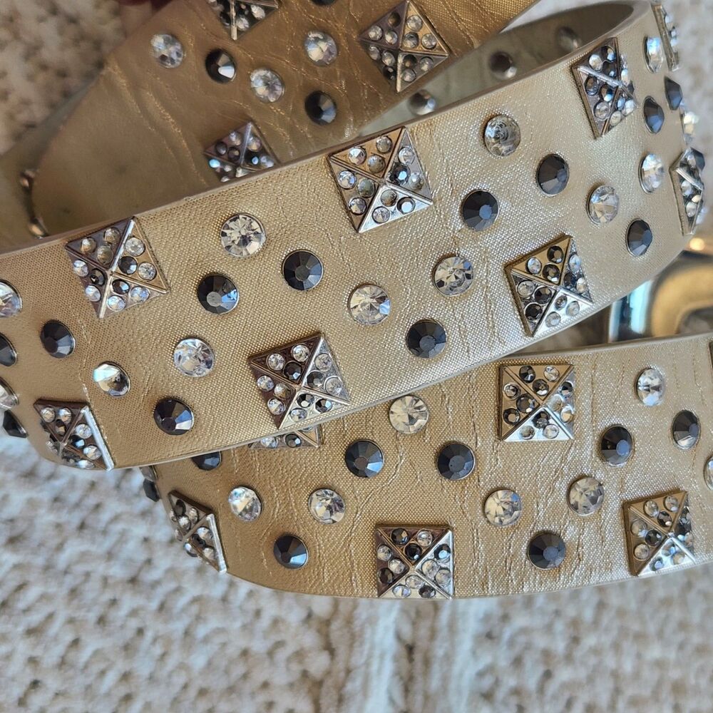 Y2K Buckle Brand Rhinestone Gold Studded Faux Leather Belt Size M - Picture 2 of 6